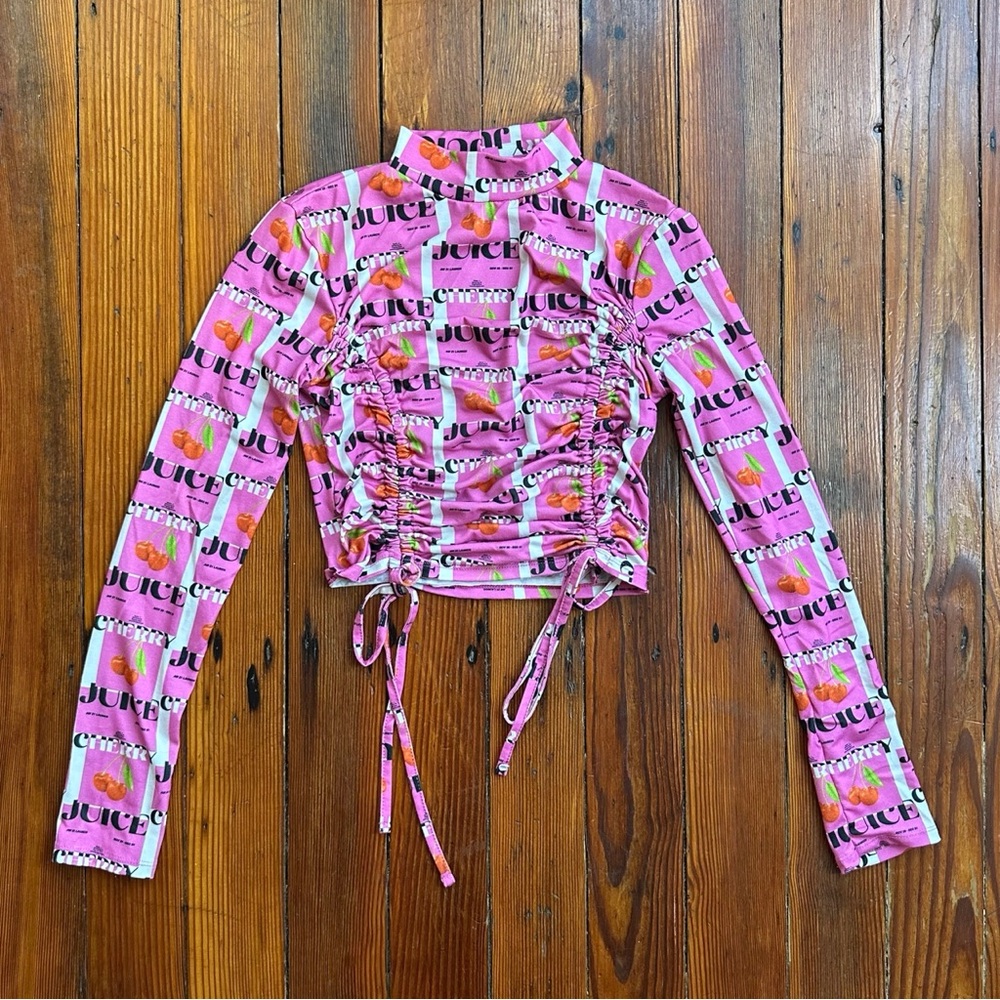 AsYou all over cherry juice scrunch front mock neck long sleeve top 2
